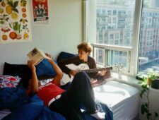 Woningen zijn onbetaalbaar. Biedt co-living uitkomst?