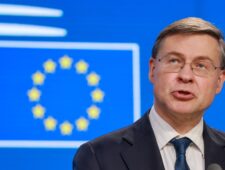 De EU wil voor eind juni een aanzienlijke lening aan Oekraïne vrijgeven