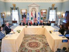 Gesprekken tussen Libanon en Israël ‘productief’, maar leveren nog geen bestand op