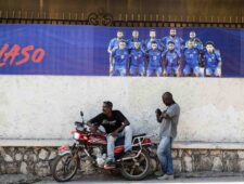 Voetbal brengt Haïti op het wereldtoneel. Met voetbaldiplomatie kan het daar blijven