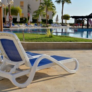 Duitse toerist krijgt geld terug wegens gebrek aan ligruimte op vakantie