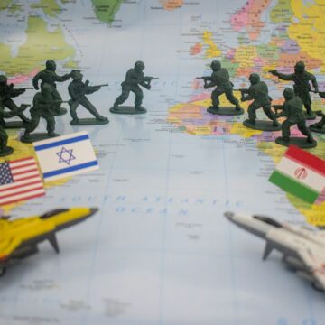 Staakt-het-vuren tussen de VS en Iran hangt aan een zijden draadje